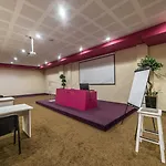 City Hotel Mostar Hotell 4*