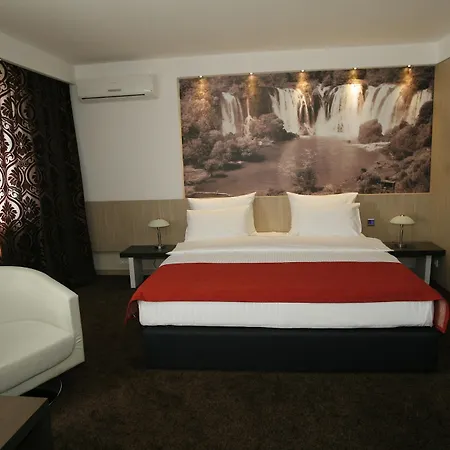 City Hotel Mostar Hotel 4*