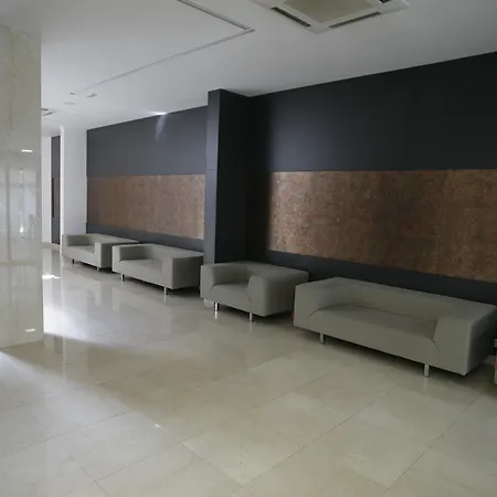 City Hotel Mostar 4*