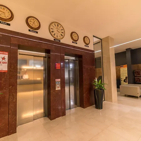 City Hotel Mostar מלון