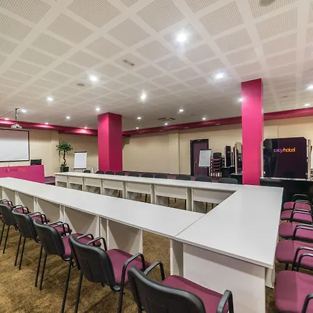 City Hotel Mostar 4* מוסטר
