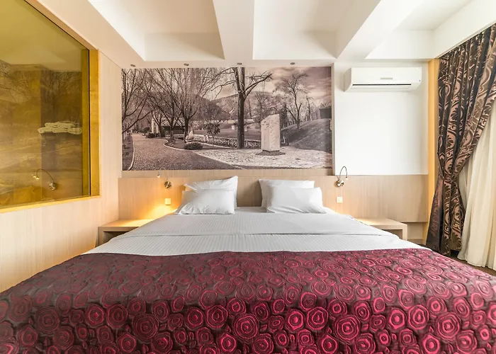 City Hotel Mostar Hotel 4*