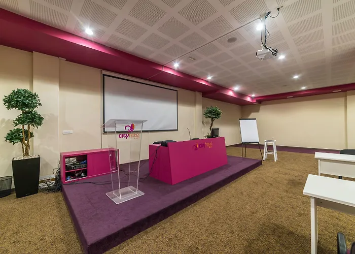 City Hotel Mostar 4*