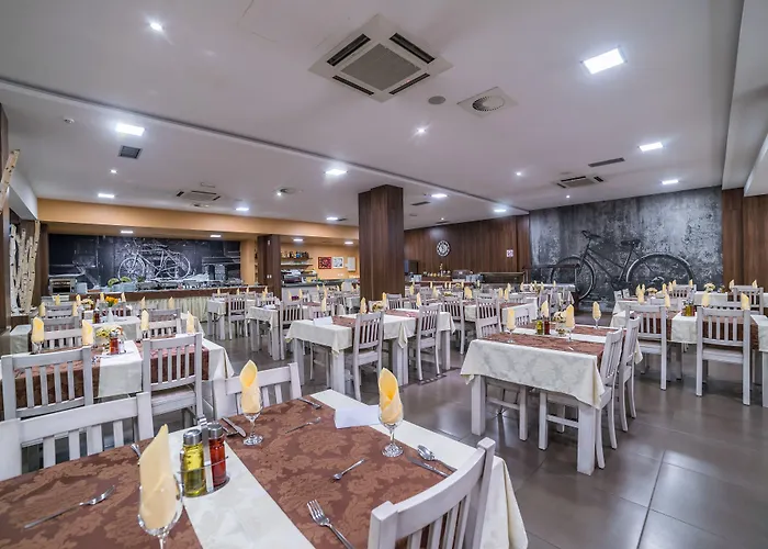 City Hotel Mostar 4*