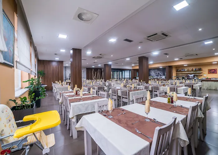 Hotel City Hotel Mostar 4*