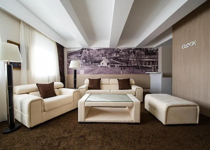 City Hotel Mostar 4*